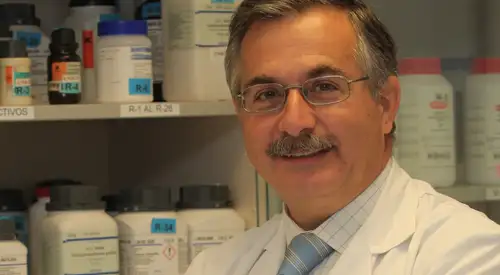 Dr. Jose Antonio Páramo Fernández Dr. José Antonio Páramo Fernández, codirector del Servicio de Hematología de la Clínica Universidad de Navarra