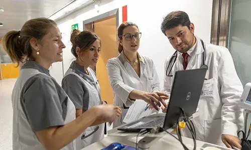 Pase de planta Neumología. CUN Imagen del pase de planta del departamento de Neumología