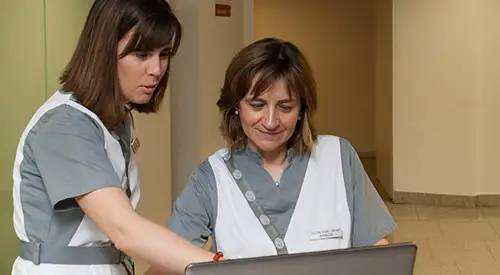 enfermera-clinica-avanzada-oncologia