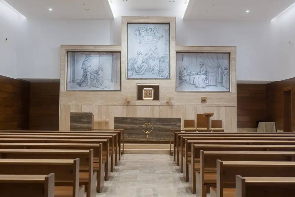 Oratorio de la Clínica en Madrid Imagen del nuevo oratorio de la Clínica Universidad de Navarra en Madrid