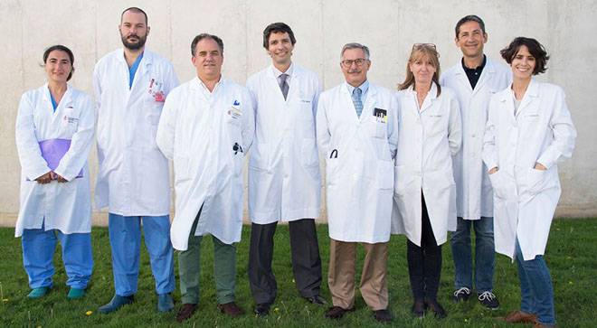 equipo-investigacion-colesterol-bueno Imagen del equipo formado por el Complejo Hospitalario de Navarra, la Clínica Universidad de Navarra y el Cima que ha investigado los efectos del colesterol bueno