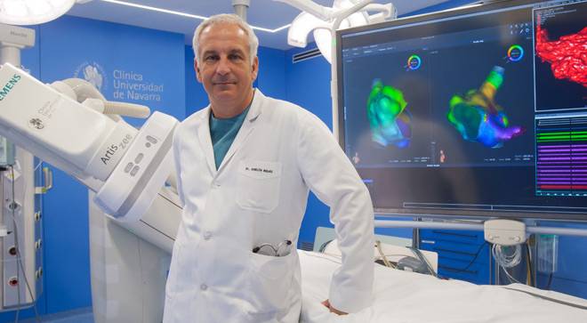 Dr. Ignacio García Bolao. Hemodinámica. Cardiología. Clínica Universidad de Navarra Imagen del Dr. Ignacio García Bolao en el Servicio de Hemodinámica de la Clínica Universidad de Navarra