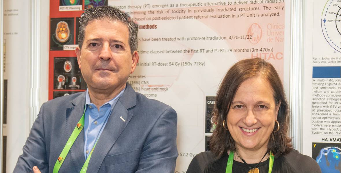 PTCOG-Dres-Aristu-Meirino Imagen de los Dres. Aristu y Meiriño, de la Unidad de Protonterapia de la Clínica Universidad de Navarra, durante el PTCOG.