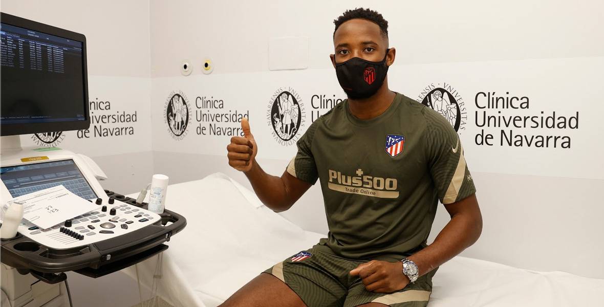 atletico-reconocimiento-medico-dembele Imagen del jugador del Atlético de Madrid, Moussa Dembelé, durante su reconocimiento médico en la Clínica Universidad de Navarra.