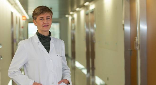 charla-civican-dra-rodriguez-oroz Imagen de la Dra. Mari Cruz Rodríguez Oroz, directora de Neurología de la Clínica Universidad de Navarra, imparte una charla en el Civican.