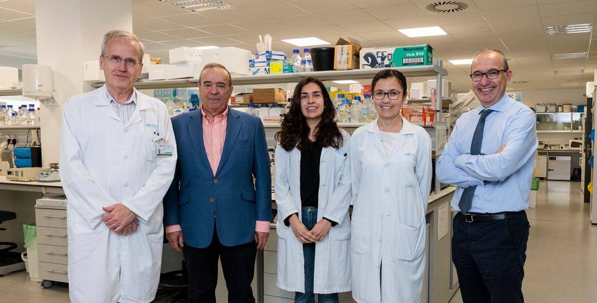 Cáncer de pulmón. Equipo investigador de La Paz, CCUN y la Fundación Jiménez Diaz Imagen de miembros del equipo investigador sobre la hipoxia en cáncer de pulmón y melanoma de La Paz, el Cancer Center Clínica Universidad de Navarra y la Fundación Jiménez Diaz.