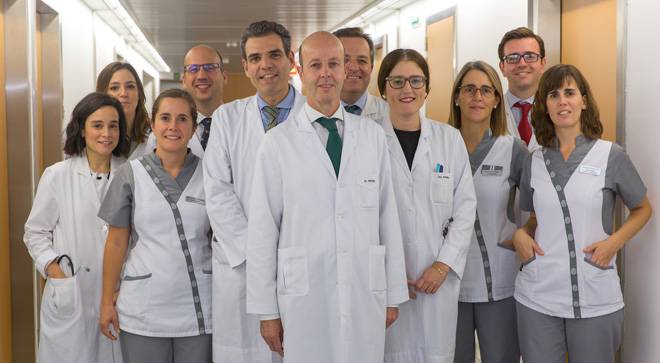 equipo-unidad-terapias-avanzadas Imagen del equipo de la Unidad de Terapias Avanzadas de la Clínica Universidad de Navarra.