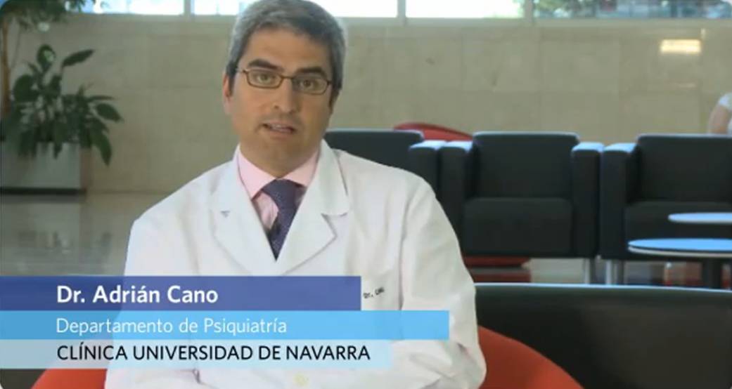 Cómo afecta a nuestra salud la crisis económica Qué consecuencias genera la crisis económica en la salud mental, y pautas para hacerle frente. La aparición de sentimientos de insuficiencia y desesperación así como de síntomas somáticos son algunas de las consecuencias que puede generar la crisis económica en nuestra salud mental. Mostrar una actitud positiva puede hacer frente a estas consecuencias.