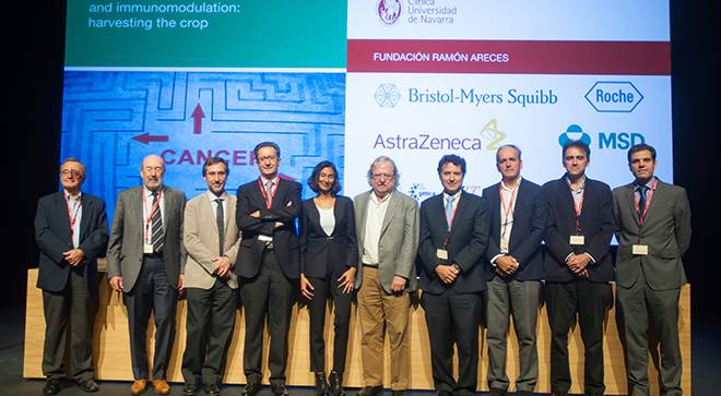 Dr. James Alison, recién premiado con el Nobel de Medicina El Dr. James Alison, recién premiado con el Nobel de Medicina, visitó la Universidad de Navarra en 2015 con motivo de un simposio internacional sobre inmunoterapia.