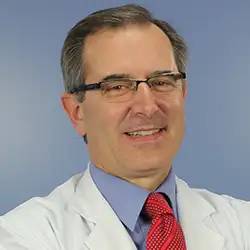 Dr. Salvador Martín Algarra. Oncología Médica. CUN Imagen Dr. Salvador Martín Algarra, Departamento de Oncología Médica