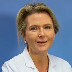 Imagen de la Dra. Esther Pena Carbó. Hematóloga. Clínica Universidad de Navarra