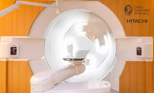 Protonterapia. Hitachi. Clínica Universidad de Navarra