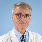 Imagen del Dr. Alejandro Sierra Martínez, especialista del Área de Flebología de la Clínica Universidad de Navarra. El Dr. Sierra se dedica preferencialmente al tratamiento de la insuficiencia venosa.
