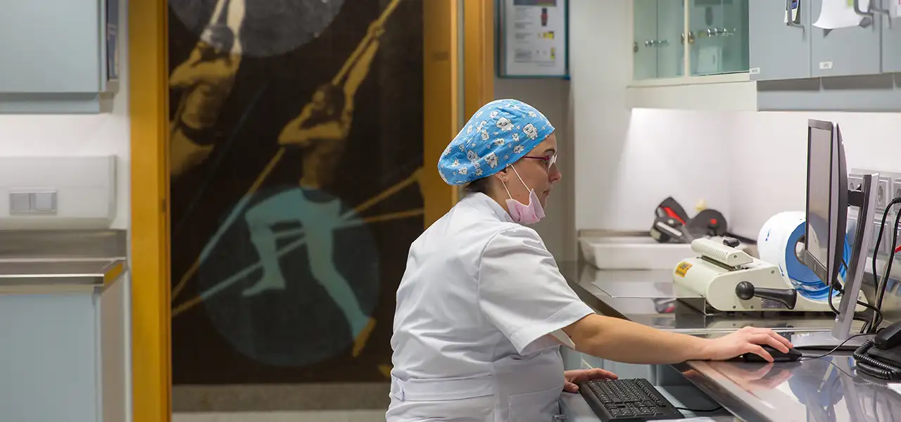 img-sala-trabajo-unidad-dental