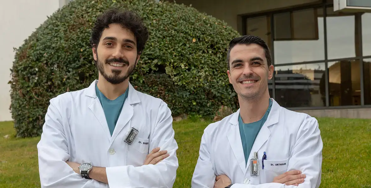 Dr. Urtasun y Barrio, residentes de Radiología. Clínica Universidad de Navarra