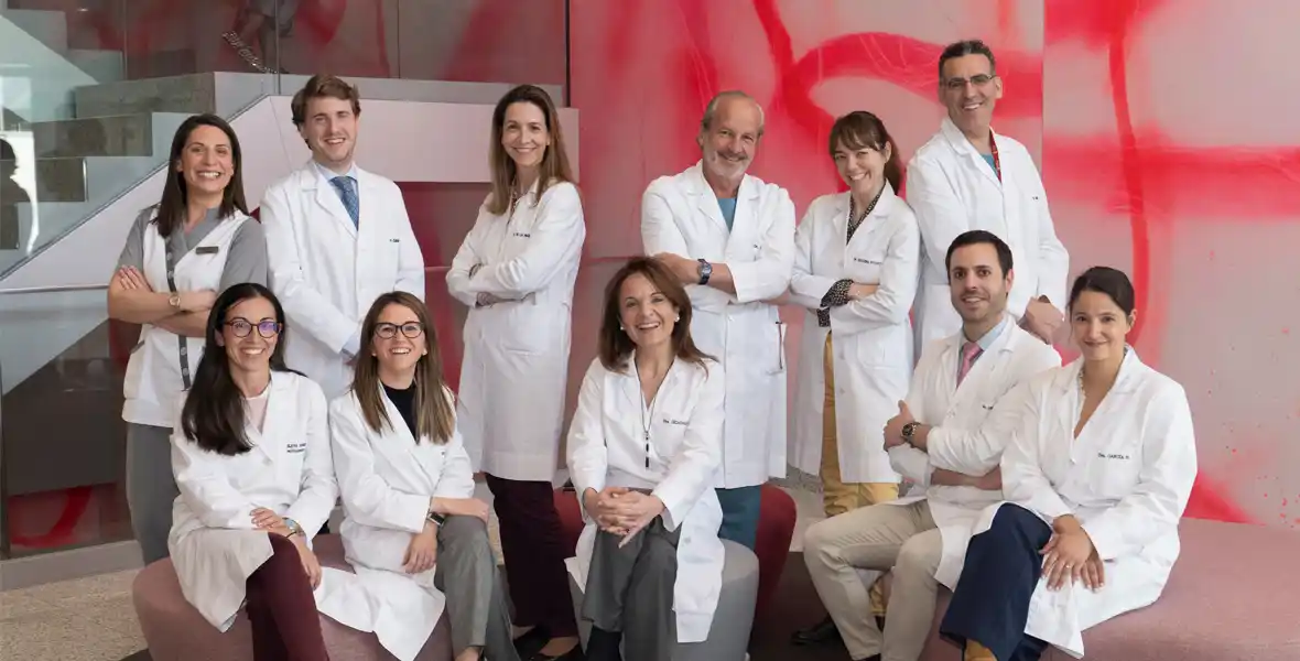 Imagen de los especialistas del Área de Obesidad de la Clínica Universidad de Navarra en su sede de Madrid.