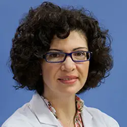 Dra. Gemma Echarri González La imagen muestra a la Dra. Gemma Echarri González, una destacada especialista en Anestesiología en la Clínica Universidad de Navarra. La Dra. Echarri cuenta con una amplia experiencia en la administración de anestesia y en el control del dolor perioperatorio en pacientes de todas las edades y patologías.En la Clínica Universidad de Navarra, contamos con un equipo de anestesiólogos altamente capacitados y tecnología avanzada para garantizar la seguridad y el bienestar de nuestros pacientes durante todo el proceso quirúrgico. Nos enfocamos en proporcionar un servicio personalizado y de alta calidad a aquellos que confían en nosotros para el manejo de su salud.Si necesita más información sobre nuestros servicios de Anestesiología, no dude en ponerse en contacto con nosotros.