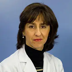 Dra. Nerea Varo Cenarruzabeitia La imagen muestra a la Dra. Nerea Varo Cenarruzabeitia, especialista en Bioquímica Clínica de la Clínica Universidad de Navarra, con amplia experiencia en el campo. La Dra. Varo es una profesional altamente capacitada y experimentada en la interpretación y diagnóstico de pruebas bioquímicas, siendo un referente en el área de la medicina de laboratorio. Su trayectoria profesional ha sido reconocida a nivel nacional e internacional, y su trabajo se caracteriza por la precisión y calidad en el análisis de las muestras.En la Clínica Universidad de Navarra, contamos con un equipo de especialistas en Bioquímica Clínica y tecnología de última generación en el área de la medicina de laboratorio, para ofrecer atención médica excepcional a nuestros pacientes. Estamos comprometidos en proporcionar el más alto nivel de cuidado y servicio a aquellos que confían en nosotros para el manejo de su salud.Para obtener más información sobre nuestros servicios en Bioquímica Clínica, no dude en ponerse en contacto con nosotros.