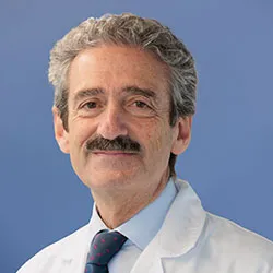 Dr. Bruno Sangro. Hepatólogo