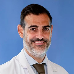 Dr. Juan Bertó Botella, especialista en Neumología. Clínica Universidad de Navarra Imagen del Dr. Juan Bertó Botella, especialista en Neumología de la Clínica Universidad de Navarra