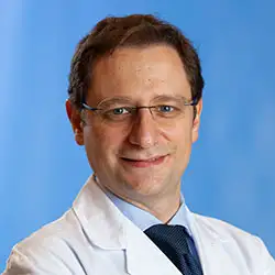 Dr. Miguel Naveiras. Oftalmólogo. Clínica Universidad de Navarra