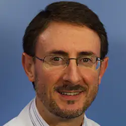 Dr. Jose Manuel Aramendía Beitia. Oncología Médica. Clínica Universidad de Navarra Imagen del Dr. Jose Manuel Aramendia, departamento de Oncología Médica