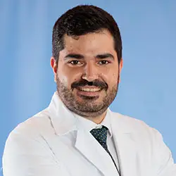 Imagen del Dr. Pablo Álvarez Bastelleros, especialista en Oncología Médica. Clínica Universidad de Navarra