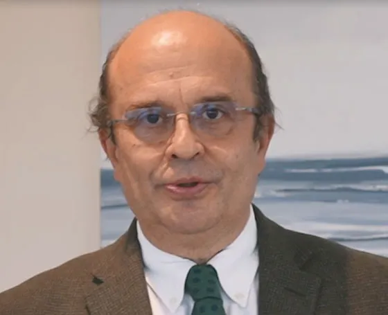 Vídeo del Dr. Luis Chiva, director de Obstetricia y Ginecología en la Clínica Universidad de Navarra que anima a los futuros médicos a que vengan a hacer la residencia en Obstetricia y Ginecología.